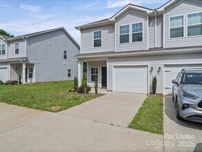 914 S Battleground Ave in Kings Mountain, NC - Building Photo - Building Photo
