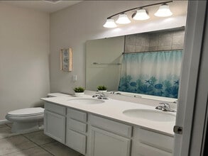 5576 Vigo Lp in St. Cloud, FL - Building Photo - Building Photo