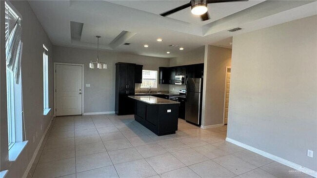 2809 Sabercat Ave in Edinburg, TX - Building Photo - Building Photo