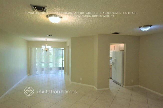 2069 Discovery Cir E in Deerfield Beach, FL - Building Photo - Building Photo