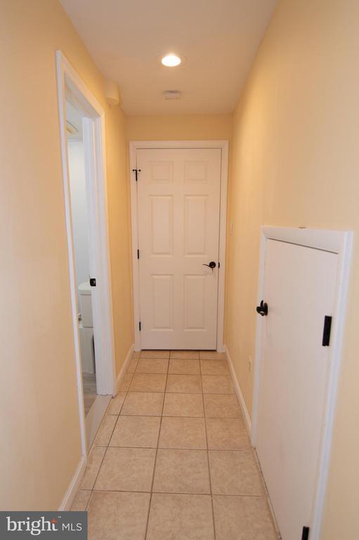 property at 404 Talahi Rd SE