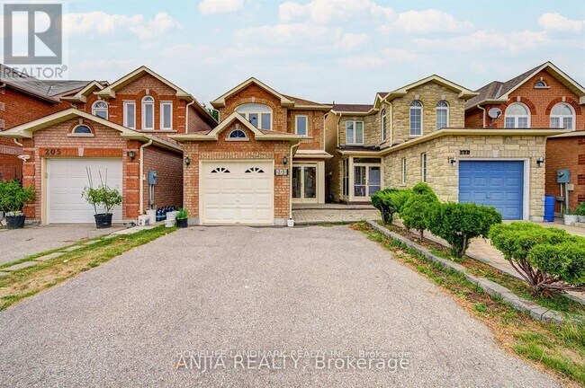 203 Milliken Meadows Dr in Markham, ON - Building Photo - Building Photo