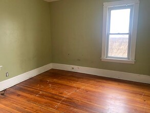 7 Ledyard St in Springfield, MA - Building Photo - Building Photo