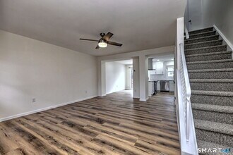 65 Salem Walk in Milford, CT - Building Photo - Building Photo