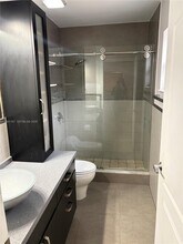 4386 W 10th Ave in Hialeah, FL - Building Photo - Building Photo