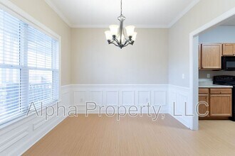 302 Shallow Dr in Taylors, SC - Building Photo - Building Photo