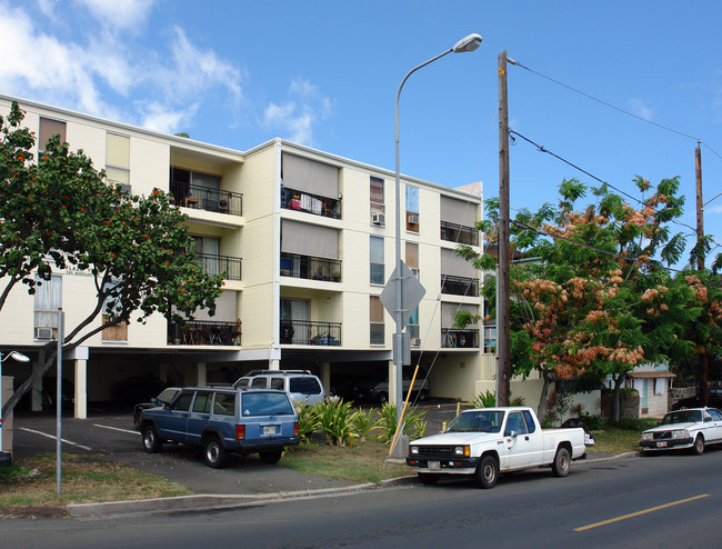 250 Magellan Ave in Honolulu, HI - Building Photo - Building Photo