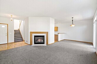 17008 39th Ave N in Minneapolis, MN - Building Photo - Building Photo