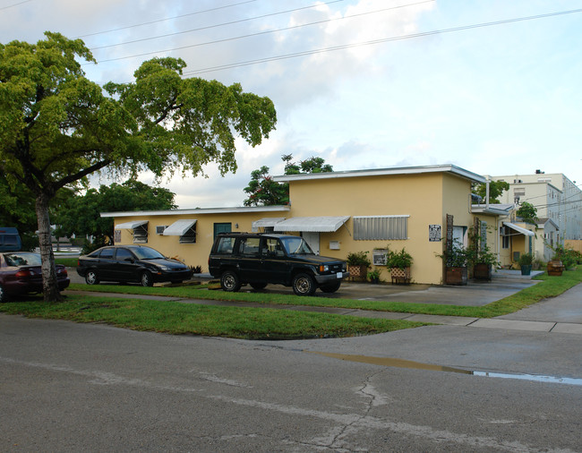 12610-12648 NE 11th Ave in Miami, FL - Building Photo - Building Photo