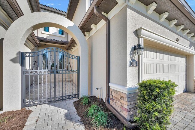 5815 Wake Forest Run, Unit 103 in Bradenton, FL - Building Photo - Building Photo