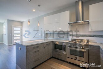 1409 19th Ave in Seattle, WA - Building Photo - Building Photo