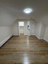 805 Blue Hill Ave, Unit C3 in Boston, MA - Building Photo