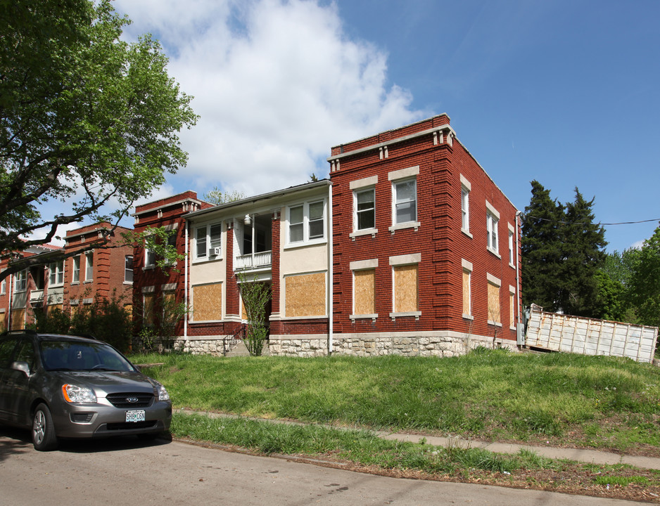 203-205 N Mersington Ave in Kansas City, MO - Building Photo