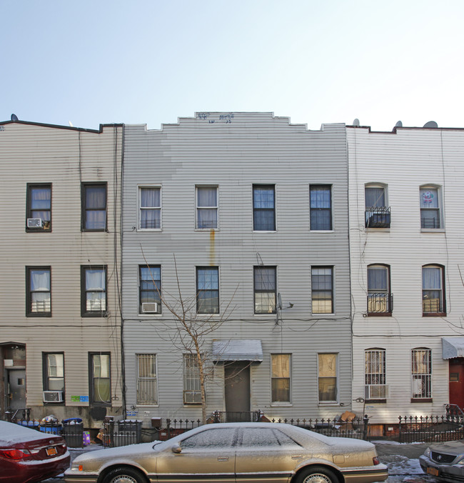 218 Himrod St in Brooklyn, NY - Building Photo - Building Photo