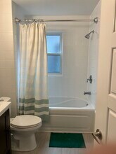 167 1/2 Silverthorn Av in Toronto, ON - Building Photo - Building Photo