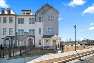 Cardinal East Village in Alpharetta, GA - Building Photo - Building Photo