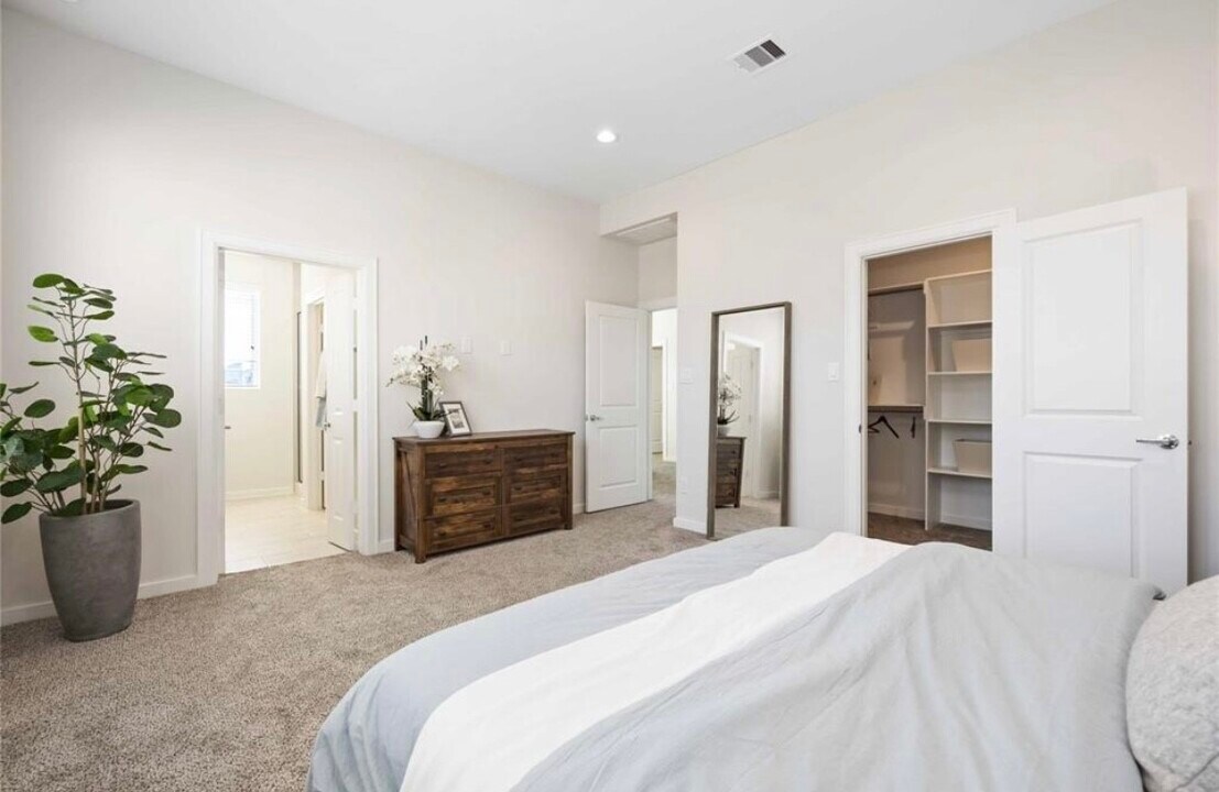 1013 Erin St in Houston, TX - Building Photo