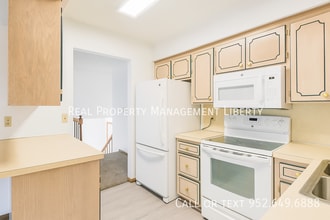 15229 Bluedorn Cir SE in Prior Lake, MN - Building Photo - Building Photo