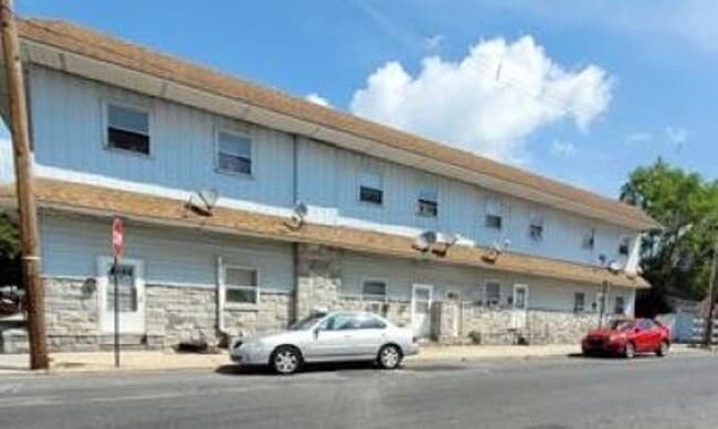 property at 831 Mifflin St