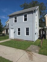 307 N Governors Ave, Unit B in Dover, DE - Building Photo