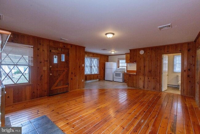 15 Gray Fox Rd in Harpers Ferry, WV - Building Photo - Building Photo