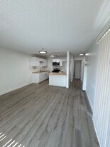 1327 W. Civic Center in Santa Ana, CA - Building Photo