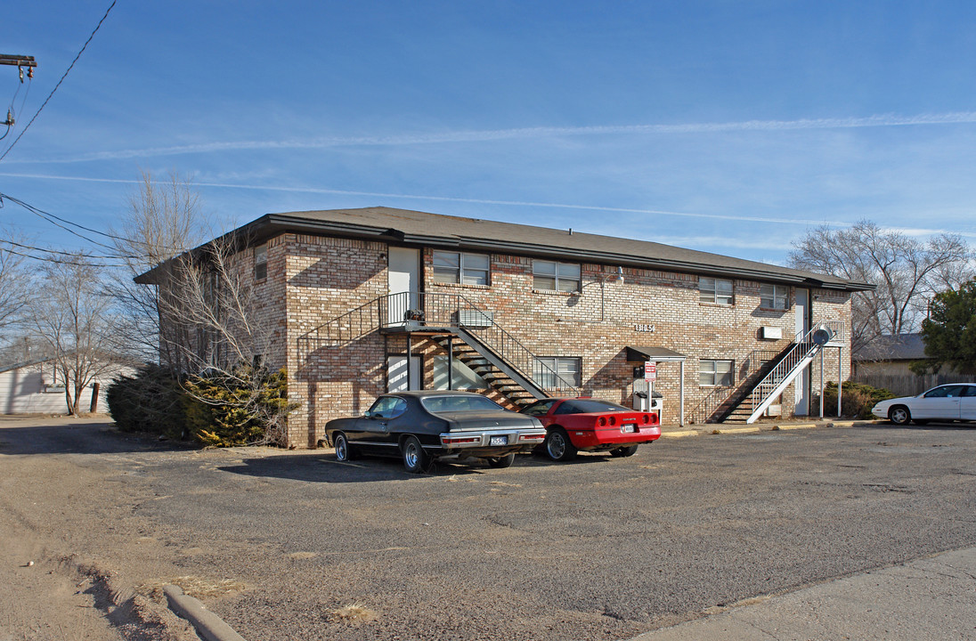 1310 54th St in Lubbock, TX - Foto de edificio