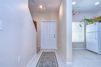 8526 Brushleaf Way in Tampa, FL - Building Photo - Building Photo