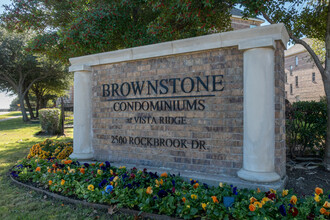 Brownstones at Vista Ridge in Lewisville, TX - Building Photo - Building Photo