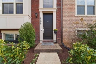 13706 Petrel St in Clarksburg, MD - Building Photo - Building Photo