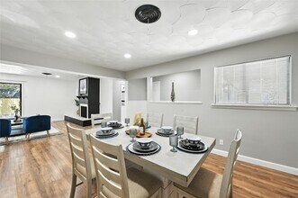 214 Dorris Dr in Grand Prairie, TX - Building Photo - Building Photo