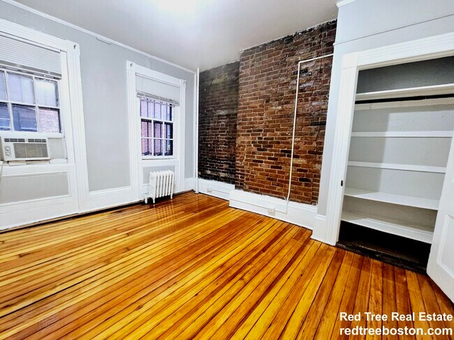 2 Champney Pl, Unit 1 in Boston, MA - Building Photo - Building Photo
