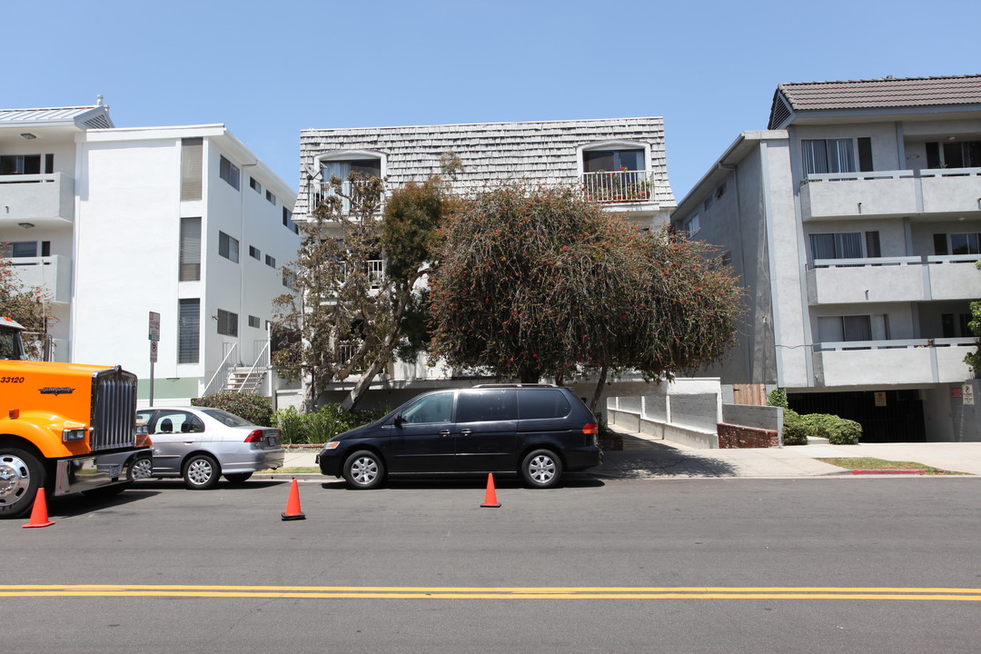 1037 3rd St in Santa Monica, CA - Building Photo