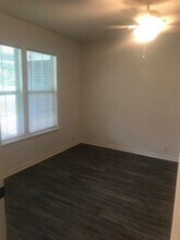 151 Oak Dr in Lake Jackson, TX - Building Photo - Building Photo