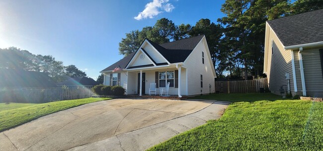 2018 Shoreline Dr in Grovetown, GA - Building Photo - Building Photo