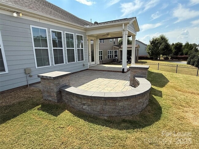 17538 Austins Creek Dr in Charlotte, NC - Building Photo - Building Photo