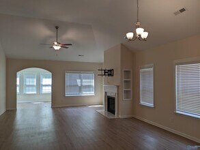 15040 Lakeside Trail SW in Huntsville, AL - Building Photo - Building Photo