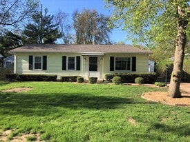 806 Breen Dr in Champaign, IL - Building Photo