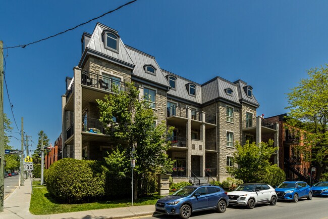 1060 Saint-Joseph Boul in Lachine, QC - Building Photo - Building Photo