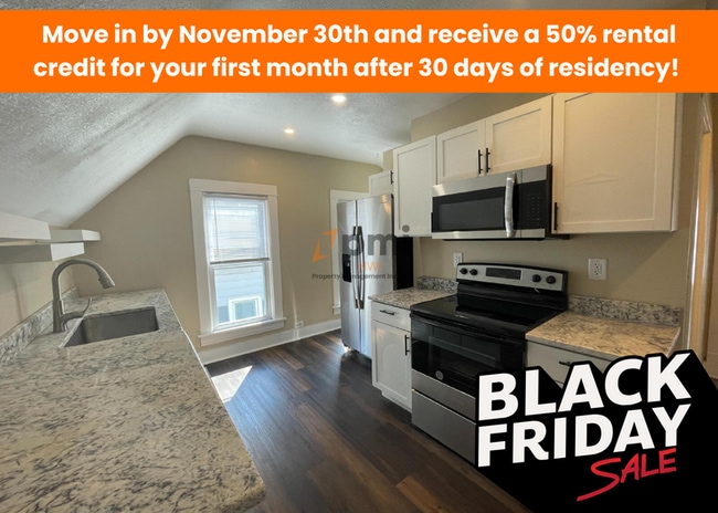 property at 1204 Manhattan St