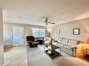 715 Normandy O in Delray Beach, FL - Building Photo - Building Photo