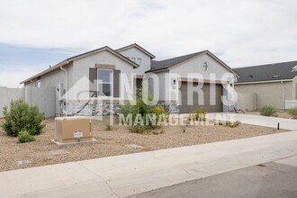 1519 E Lardner Dr in Casa Grande, AZ - Building Photo - Building Photo