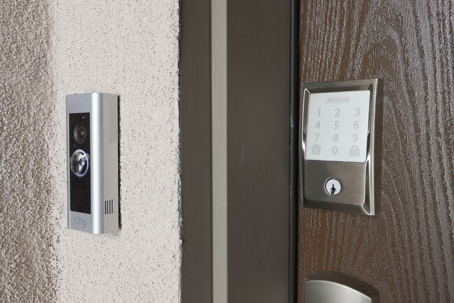 6862 Ronaldinho Dr in Sparks, NV - Building Photo - Building Photo