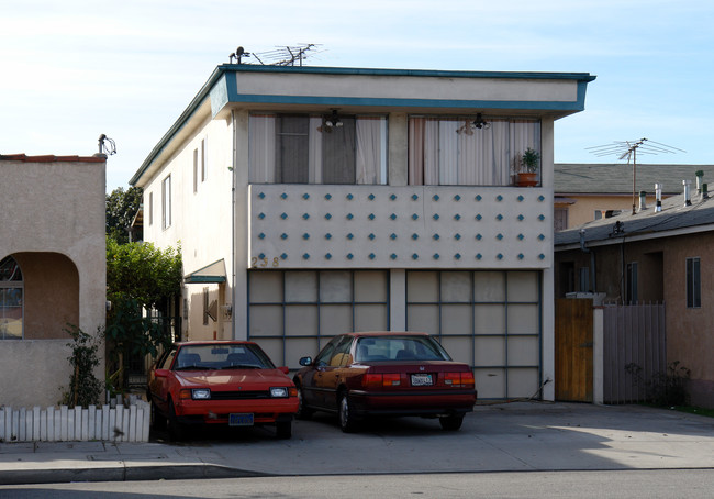 238 W Arbor Vitae St in Inglewood, CA - Foto de edificio - Building Photo