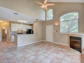 2405 Leon St in Austin, TX - Building Photo - Building Photo