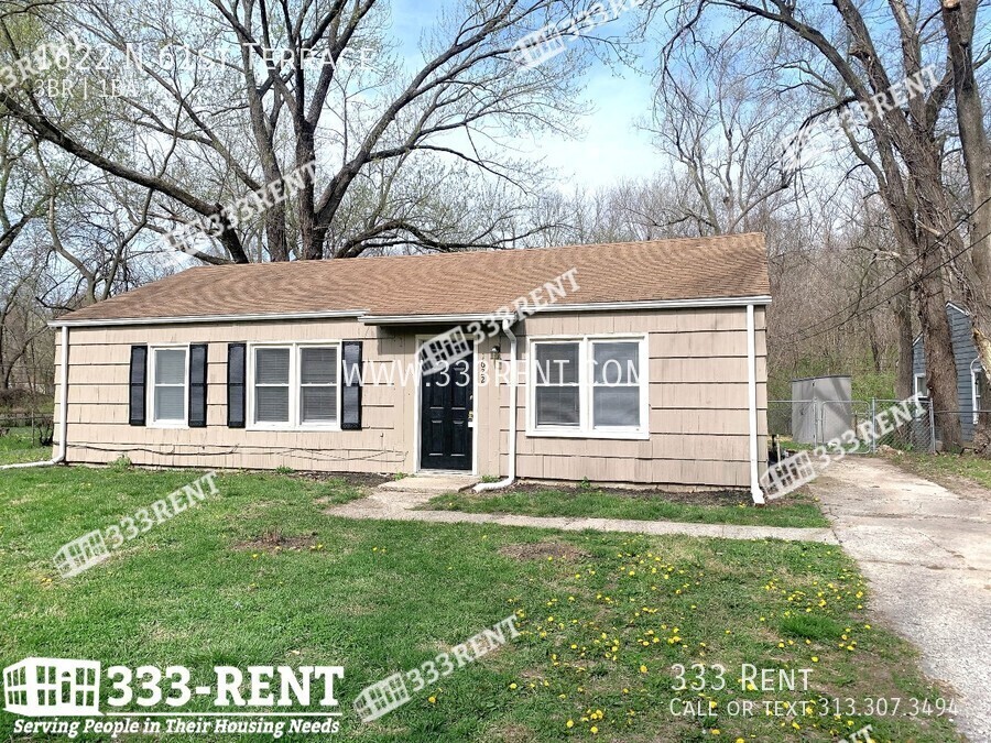 1622 N 61st Terrace in Kansas City, KS - Building Photo