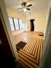 1539 N Jackson St, Unit #2  Rear in Milwaukee, WI - Foto de edificio - Building Photo