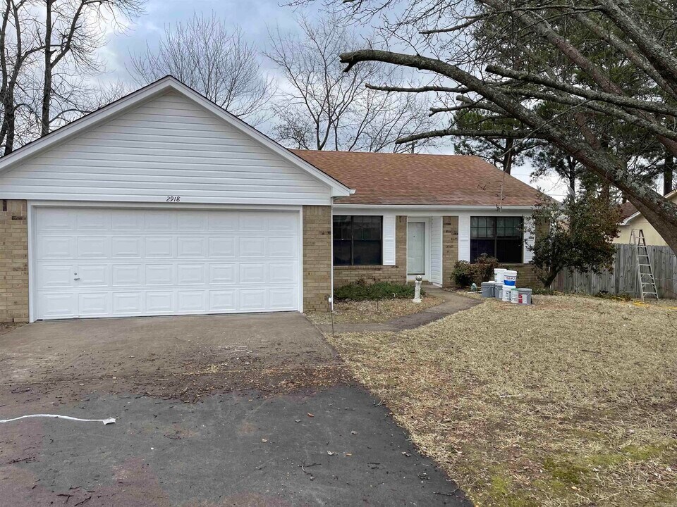 2918 Forest Dr in Bryant, AR - Building Photo