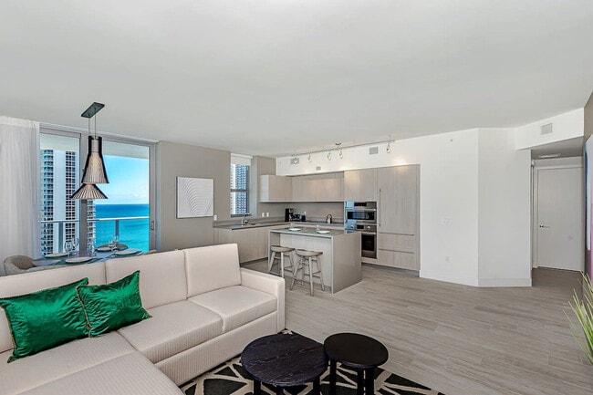 4010 S Ocean Dr