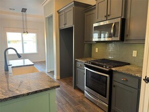 8409 NW 133rd St in Oklahoma City, OK - Foto de edificio - Building Photo